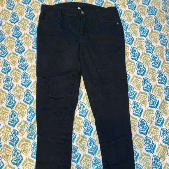 Black Jeans - Picture 2 of 3